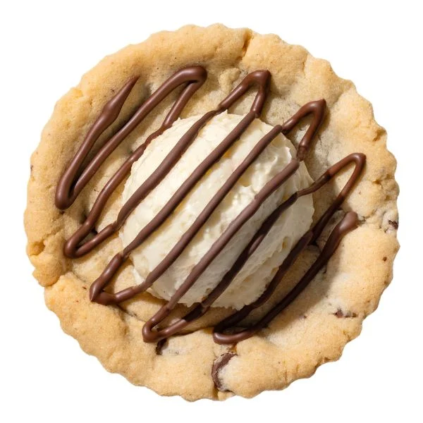 Skillet-Crumbl-Cookie